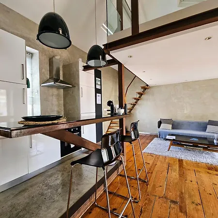 Appartamento Modern Loft By Village Lisbona