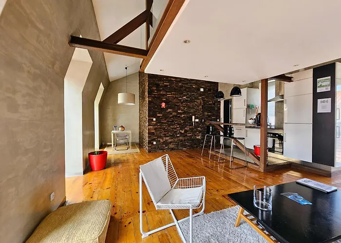 Apartment Modern Loft By Village *