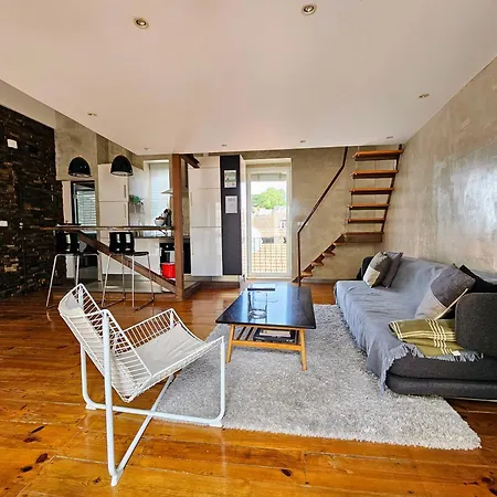 Modern Loft By Village Лиссабон