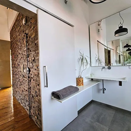 Apartment Modern Loft By Village