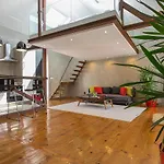 Appartamento Modern Loft By Village Lisbona